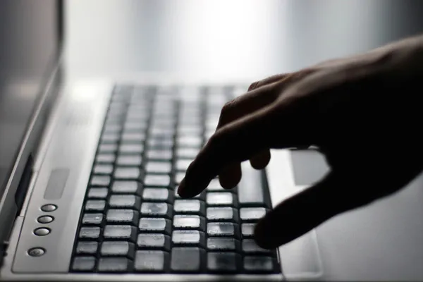 Tajlandia | Planując jakąkolwiek podróż warto skorzystać z internetowych wyszukiwarek połączeń lotniczych